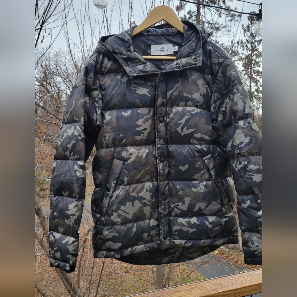 Coach Camo Puffer Button-Up Jacket Duck Down/Feathers Size Med